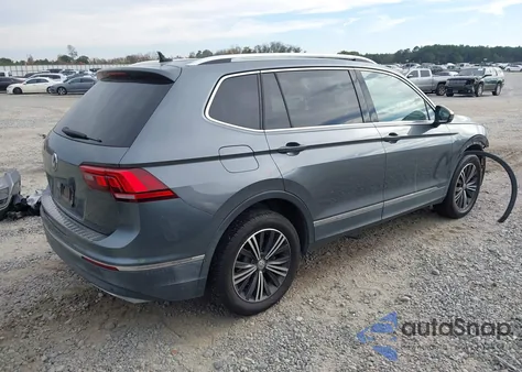 2019 Volkswagen Tiguan 2.0T Se/2.0T Sel/2.0T Sel R-Line/2.0T Sel R-Line Black из США, поврежденный, VIN 3VV3B7AX9KM077656